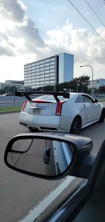 Nasty Cadillac V coupe does small pull #dallas #carspotting #wang