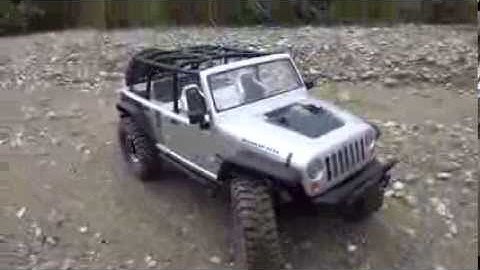 Axial SCX10 Jeep Wrangler Rubicon Trail Run