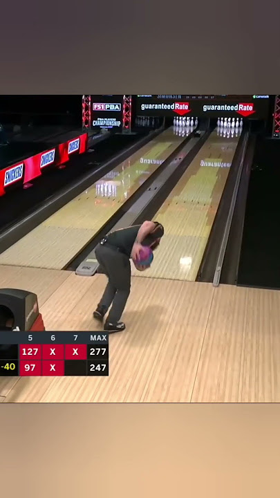 PBA players throwing gutterballs 6