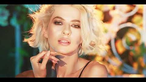 Lidia Buble x Jay Maly x Costi - La Luna (Official Video)