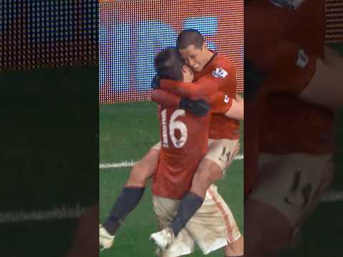 A Boxing Day WINNER From Chicharito