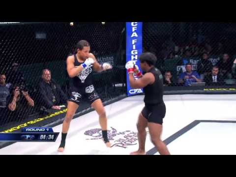 Transgender MMA Fighter Fallon Fox Beats Opponent in 39 Secondsr