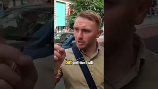 UK Protester Challenges Police: “Arrest Me When It’s an Offence”
