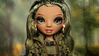 UGLY COLOR... AMAZING DOLL! Rainbow High Series 5 Olivia Woods - Unboxing and Review