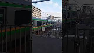 E233系3000番台赤羽駅発車シーン！