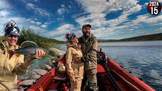 видео: Лето и осень в тайге. Нашли золотой камень. Хариус на каждый заброс. Жизнь в тайге Полярный Урал 15с картинка: Лето и осень в тайге. Нашли золотой камень. Хариус на каждый заброс. Жизнь в тайге Полярный Урал 15с
