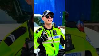 Chen Jun ❤️ 陳俊 :自贡交警陈俊 #viral #police #china #cute #handsome #junjun #chineseboy #chensir #警察 #交警