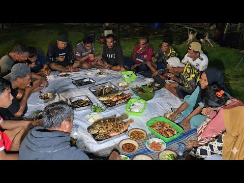 MANCING DIRUMAH IKAN PULAU WAKATOBI, MAKAN BERSAMA WARGA DI HALAMAN RUMAH #day22