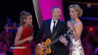 Stefan Raab & Lena rocken Satellite (ESC 2011 Live) chords