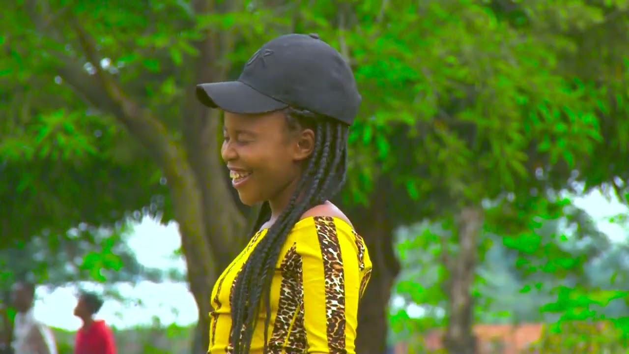 une Chanson de notre Artiste kanyok Djop Love , a l'honneur de L'honorable Martin tshiam Lunganga