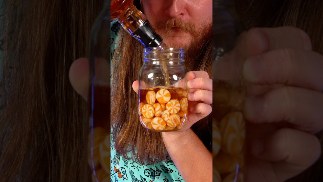 Я оставил Orange Creme Savers в виски Jack Daniels на 2 месяца.