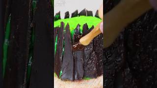 Turning Cake into Shrek’s Swamp 🐸🍫 | Miniature ASMR