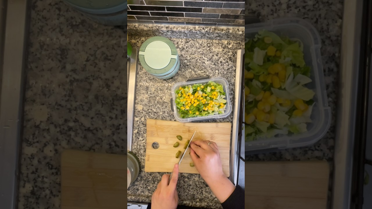 İşyerine evden pratik ve sağlıklı yemekler götürüyorum 🍱🥳 #lunchbox İşyerine evden pratik ve sağlıklı yemekler götürüyorum 🍱🥳 #lunchbox