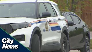 Poll suggests Albertans want to keep RCMP
