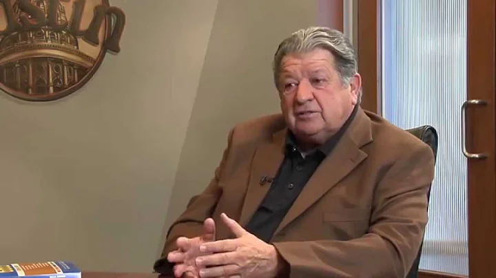 "Junk to Gold" by Copart Founder Willis Johnson