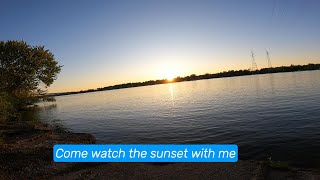 Watching the sunset while fishing the river~Attacked by sand flies