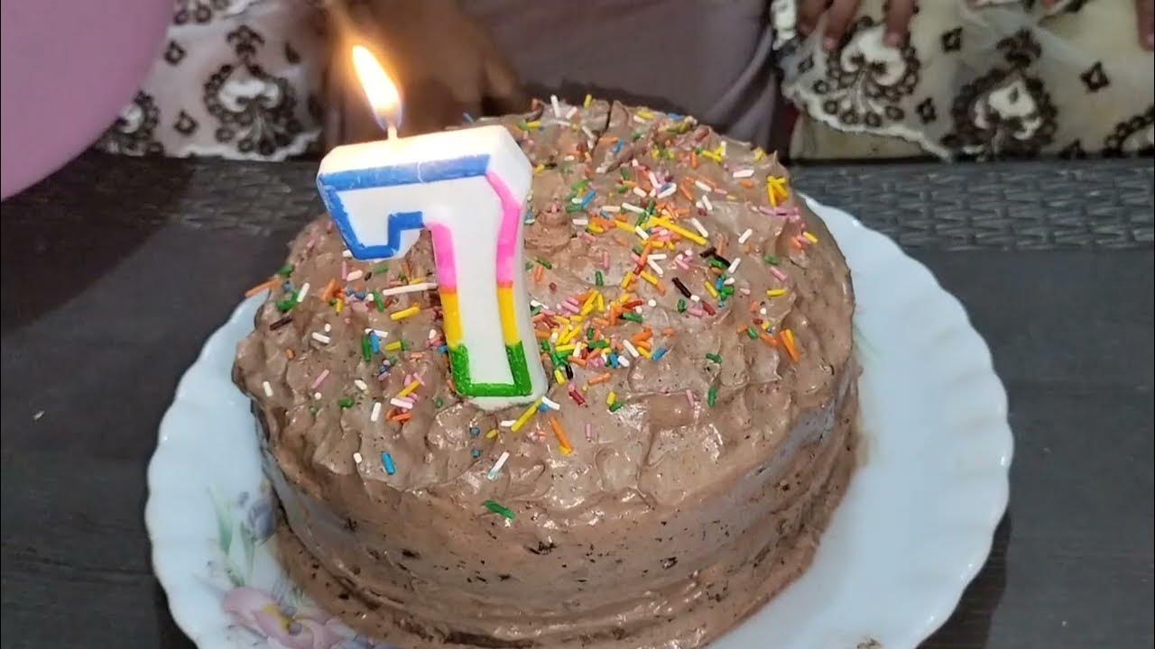Love In Every Layer Learn How To Bake A 2 Pound Birthday Cake From love-in-every-layer-learn-how-to-bake-a-2-pound-birthday-cake-from