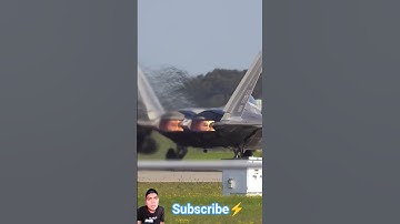 The F-22 Raptor goes full afterburner and blasts straight up into the sky 🔥✈️ #military #airforce