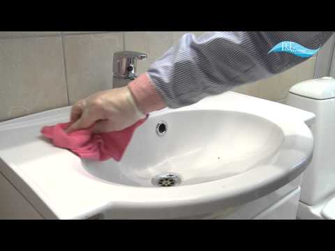 Video: Färgat Toalettpapper: Den Senaste Badrumstrenden Vi Kan Komma Bakom