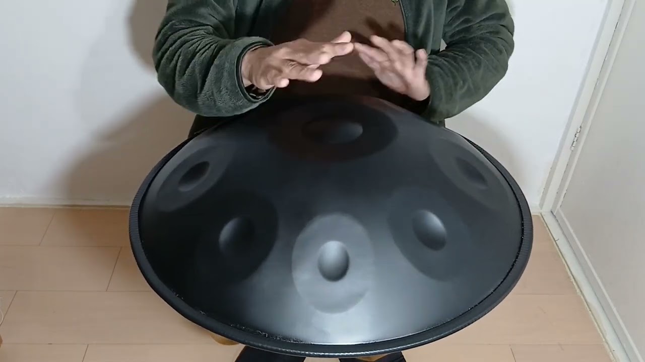 試奏動画 ハンドパン Dマイナー 9音 中華製 ブラック - YouTube