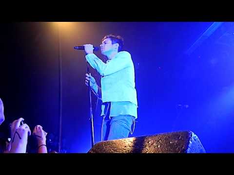 Some Nights Intro-