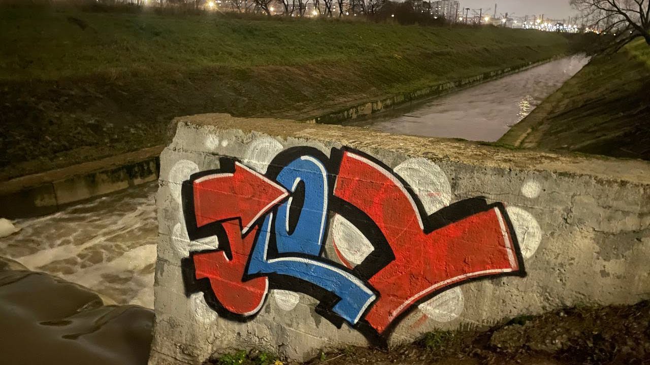 Pakrasday 2 graffiti joy bombing 