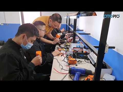 Video Khóa đào tạo nội thất xe hơi cơ bản tại OtoPro Academy... - youtube
