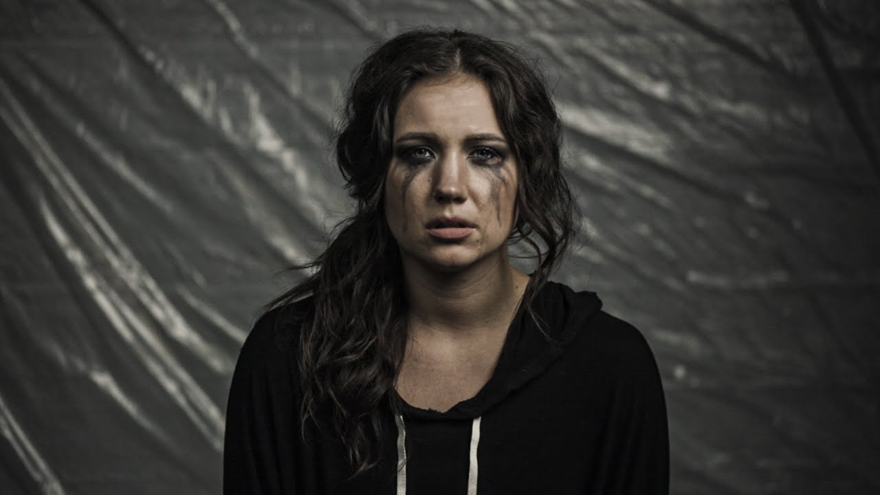 Frankie Orella | Depression | OFFICIAL MUSIC VIDEO adlı videoyu YouTube'da izle Frankie Orella | Depression | OFFICIAL MUSIC VIDEO adlı videoyu YouTube'da izle