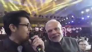 Sonu Nigam with pm Narendra Modi live selfie with song Sonu Nigam song screenshot 5