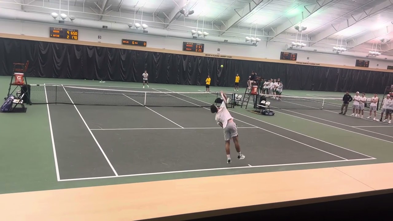 Luc Koenig gets singles win against ACU