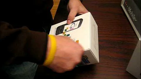 T-Mobile G1 Android unboxing
