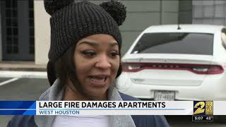 Large fire damages apartments