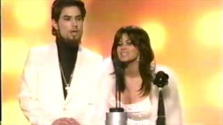 2003 Billboard Awards- Carmen Electra & Dave Navarro