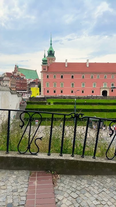 Старе місто Варшави воно таке #staremiasto #wars#starowka - YouTube