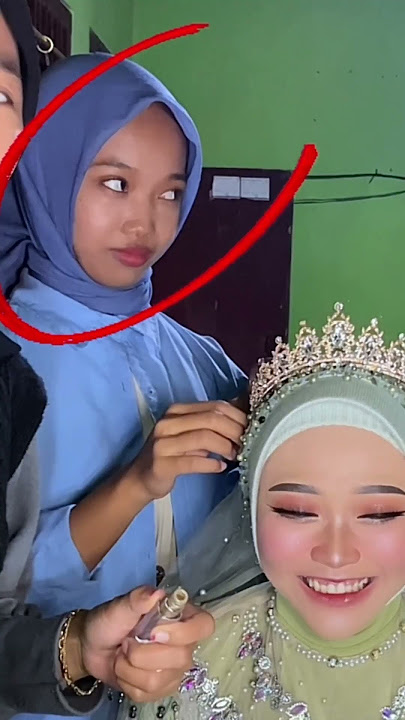 Pengantin pria cium pengantin wanita waktu lagi proses make up #fyp #shorts