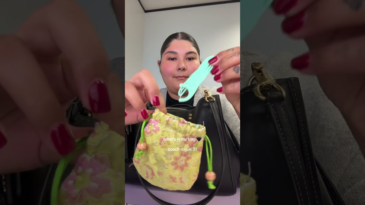 what’s in my new coach rogue 🩷