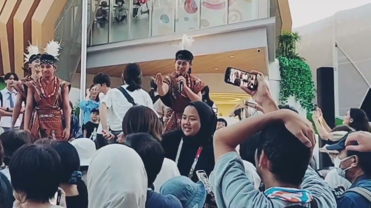 2025大阪万博　［インドネシアパビリオン］一緒に踊ろう！みんなの笑顔が素晴らしい♪彼らの活躍が素晴らしい