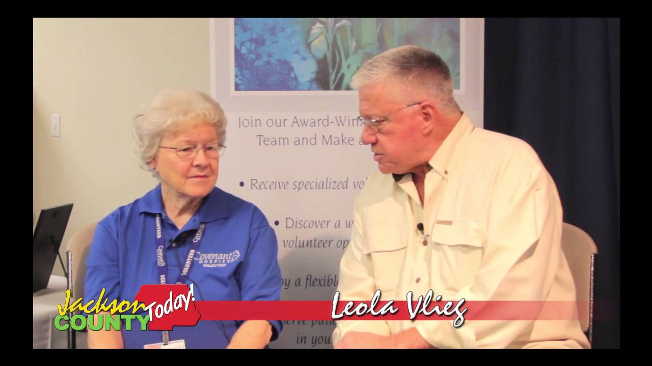 JCT Merry Anna Mistletoe Market w TATUM intro INTERVIEW Amy Mason