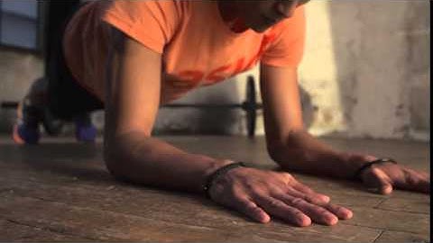 Tricep Extension Push Up  | Fitter in :15 | ASICS