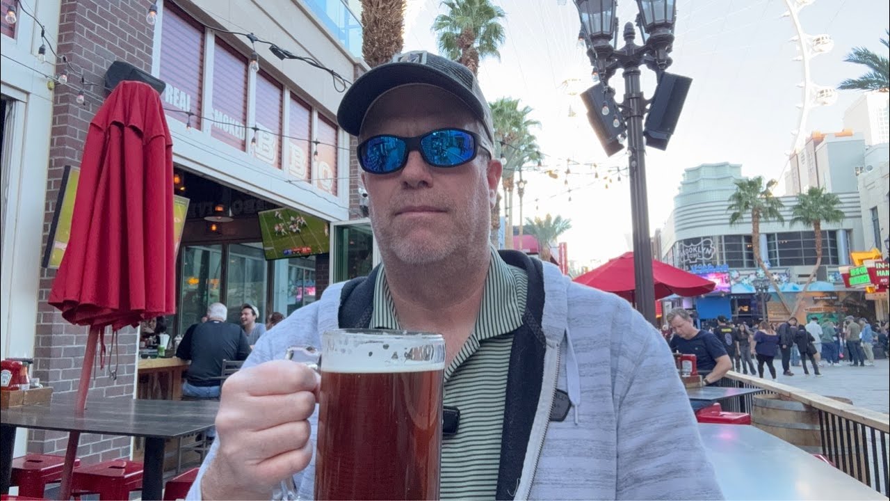 IRL Beautiful Saturday on the Las Vegas Strip Live