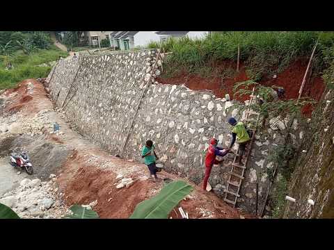 Video: Peletakan Batu Kapur: Di Atas Dasar Beton Dan Di Atas Pasir. Bagaimana Cara Meletakkannya Di Tanah Dengan Tangan Anda Sendiri? Bagaimana Cara Memasang Di Dinding? Teknologi