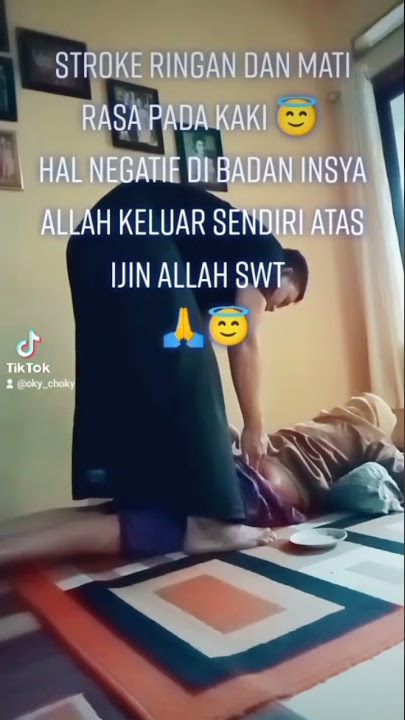 lagi di pijat refleksi, malah muntah' ternyata ada hal negatif di badan nya 😇