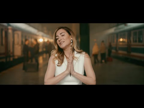 Ayla Celik -