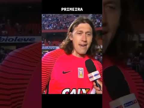 3 ENTREVISTAS MAIS