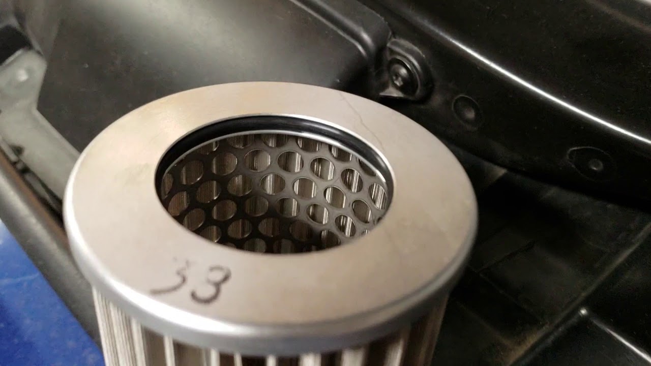 CTS Billet Oil Filter Housing and K & P Stainless Steel Oil Filter N54