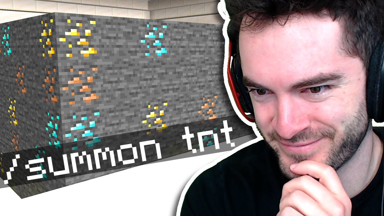 I Can Use Any Command To Beat This Minecraft Map - YouTube