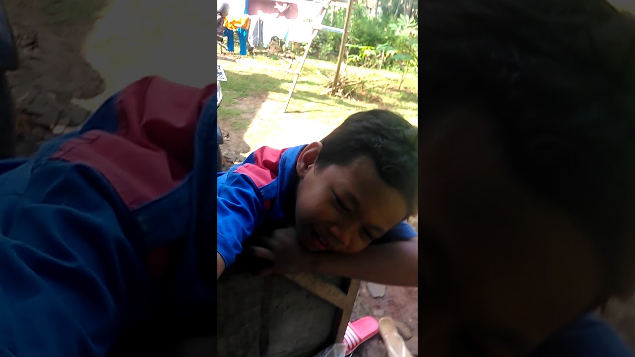 Anak kecil nangis lucu 