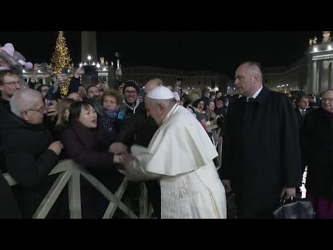 تصویری: حضور پاپ در هنگام زایمان: موافقان و مخالفان