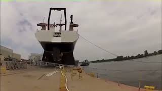 Reverse video of the ship's descent #Ship #Launch #Reverse video
