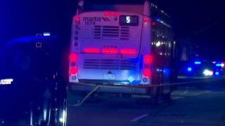 2 hurt after gun goes off on MARTA bus, police say